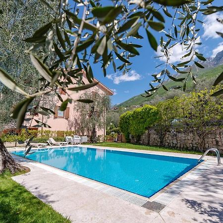 Lake Beth'S House Brenzone sul Garda Bagian luar foto